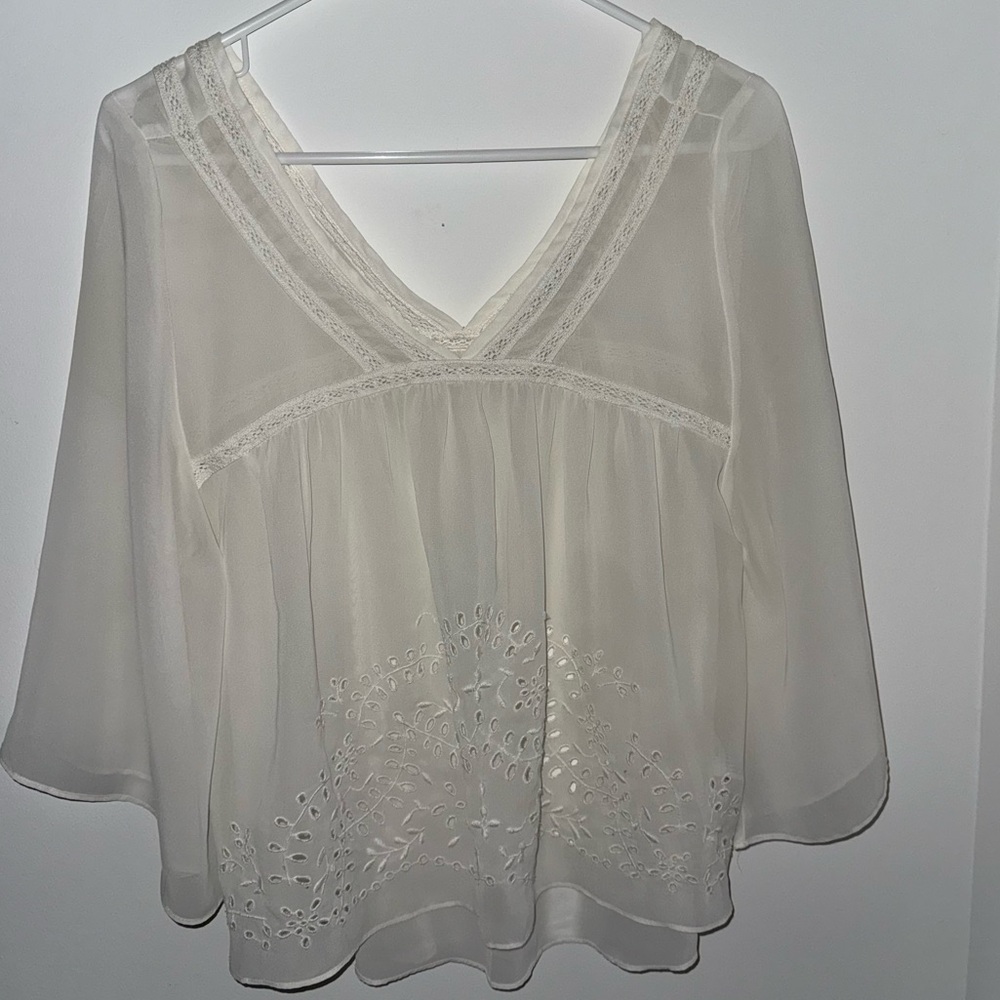 ABERCROMBIE & FITCH White Lace Trim Blouse
